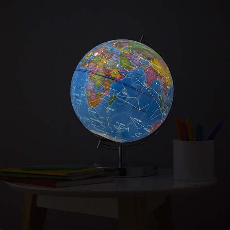 Science Kidz 2 In 1 Illuminated World Globe Light Up Constellation