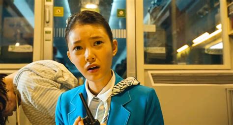 Train To Busan Busanhaeng 2016 Review Cinematic Diversions