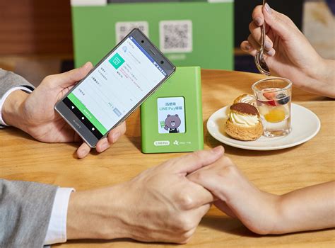 「line Pay Mini 行動支付收款機」 5月起正式在台拓展使用據點 史塔夫科技事務所