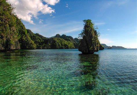 The Philippines Calamian Islands May Be The Most Beautiful In The
