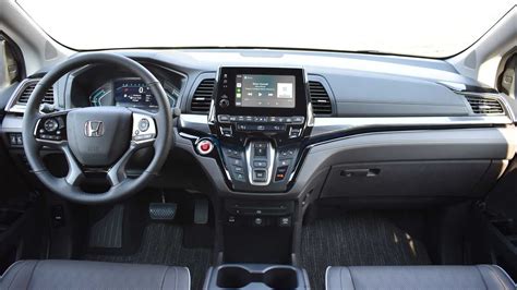 Honda odyssey 2021 interior images. 2021 Honda Odyssey Elite Interior Dashboard - 5160416