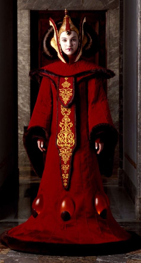 Queen Amidalas Throne Room Gown From The Phantom Menace As A Chinese