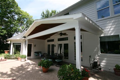 Patio Cover In Katy Tx With Wood Columns Hhi Patio Covers