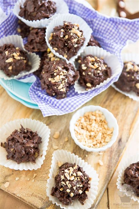 We cut both the brown sugar and white sugar in half and the cookies were plenty sweet enough. Peanut Butter Chocolate Corn Flakes Clusters | Recipe ...