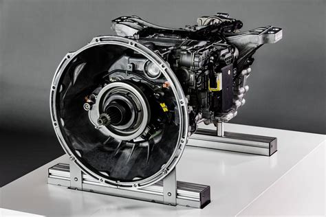 Daimler Trucks Stellt Neue Motoren Vor Bild 5 6