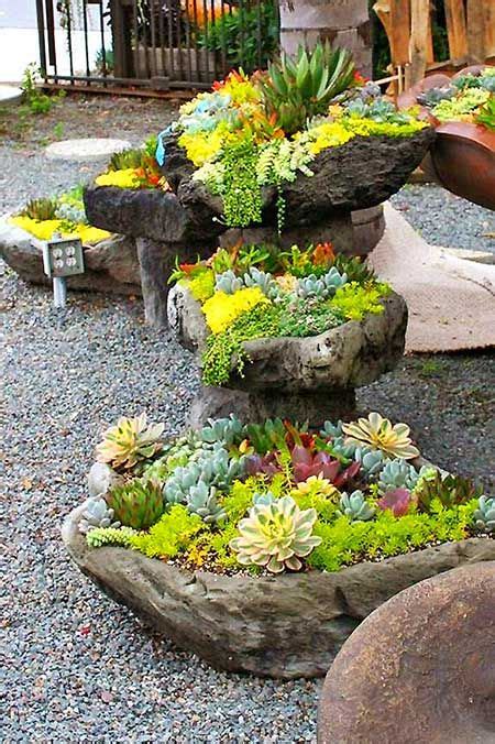 30 Marvelous Succulent Garden Ideas Rock Garden Landscaping Succulent Rock Garden Plants