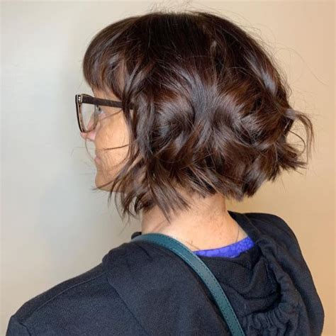 This is one great way to embrace those gray strands. 16 Best Short Hairstyles for Women Over 50 With Glasses