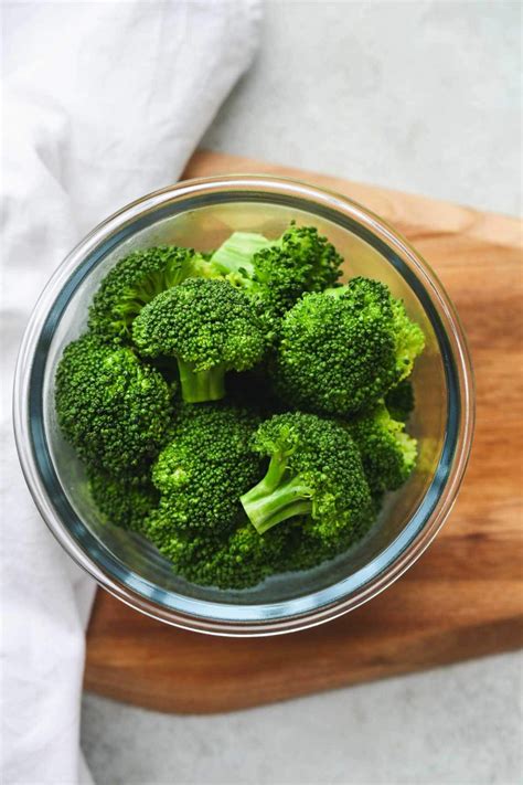 Instant Pot Steamed Broccoli Firm Not Mushy Little Sunny Kitchen