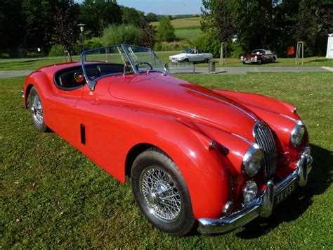 Jaguar XK 140 Roadster bei den Luxembourg Classic Days in Mondorf am 29