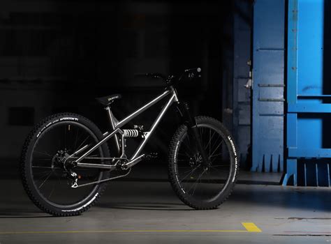 Kingdom Unveil Two 3d Printed Titanium Prototype Bikes Pinkbike
