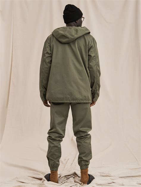 Classic Anorak Moss Green R Collection