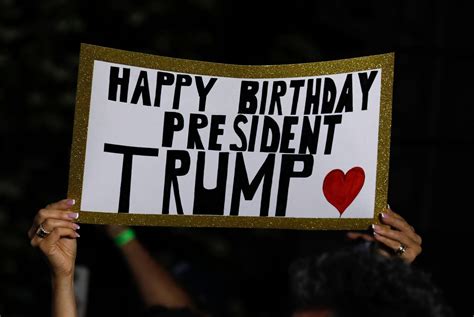 Trump ‘winced At ‘happy Birthday Serenade Because He Hates Calling
