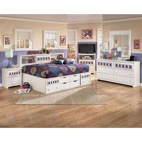 Kids bedroom sets by ashley furniture homestore furnishing a kid's bedroom can be a challenge. Zayley Bookcase Bedroom Set Signature Design, 3 Reviews ...
