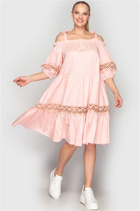 Купить летнее платье с расклешённой юбкой розового цвета 212 больших