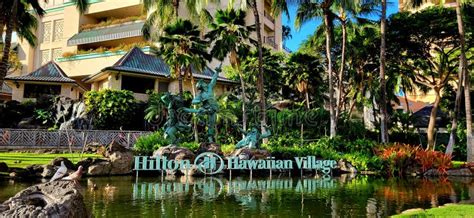 Hilton Hawaiian Village In Honolulu Waikiki Hawaii Editorial Stock