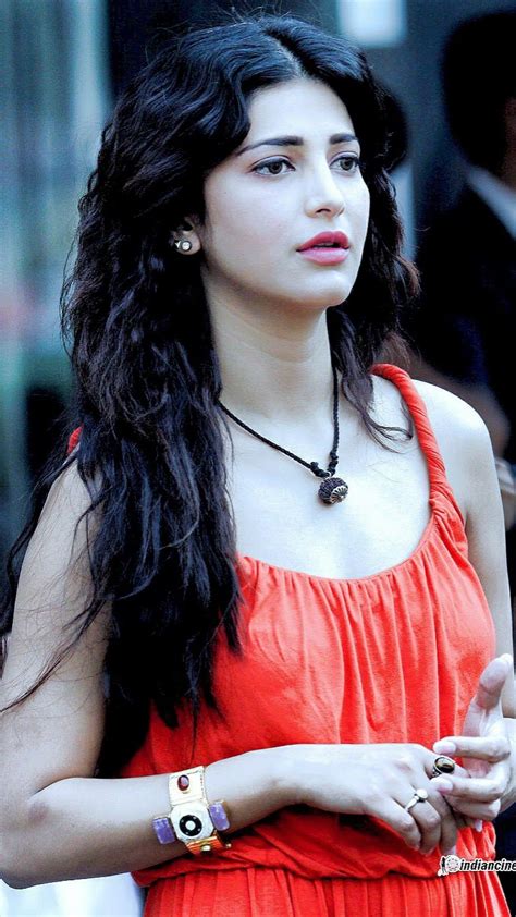 Pin By Prince Kalyan On Shruti Hassan Beautiful Bollywood Actress Shruti Hassan Indian