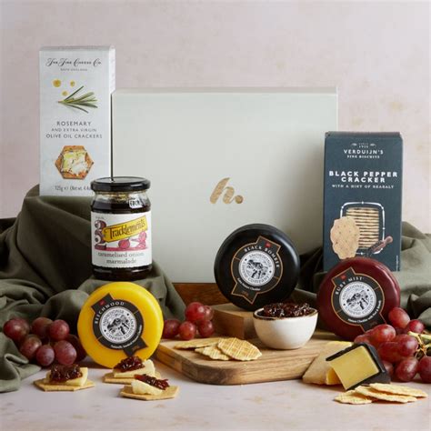 The Cheese Lovers Hamper Cheese Hampers Uk