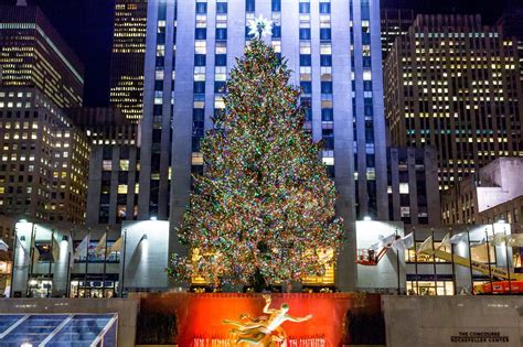 Rockefeller Center Tree Details About Nycs Iconic Christmas Decoration