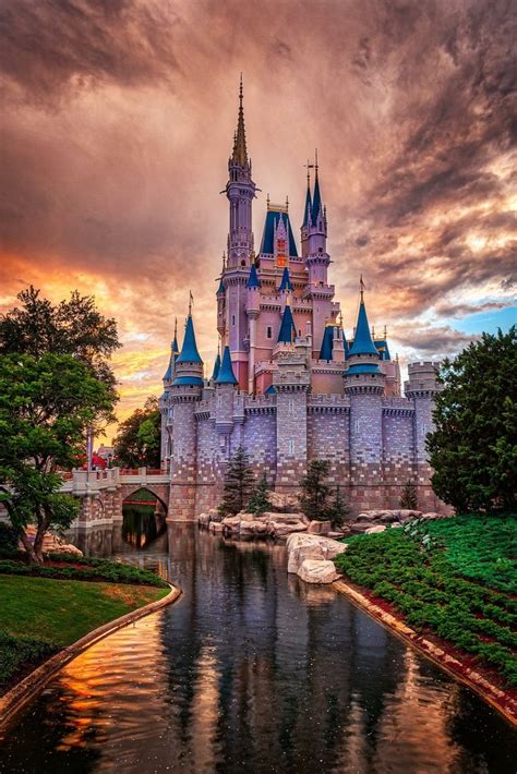 Gorgeous Picture Of Cinderellas Castle Disney Aesthetic Castle
