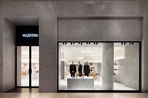 Mylifestylenews Valentino Spa Opens In Melbourne Chadstone Mall