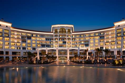 Book A Staycation At Waldorf Astoria Dubai Palm Jumeirah And Dine In