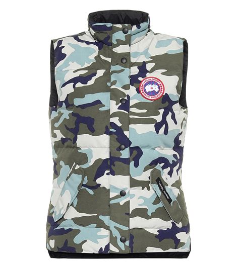 canada goose goose freestyle camouflage down vest in blue lyst