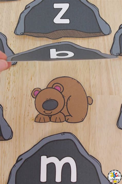 Hibernating Bear Alphabet Game