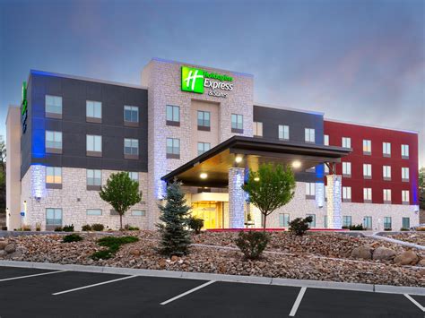 Holiday inn hotels that made our best hotels in the usa, best hotels in canada and best hotels in europe rankings lists are displayed below. Holiday Inn Express & Suites Price Hotel by IHG