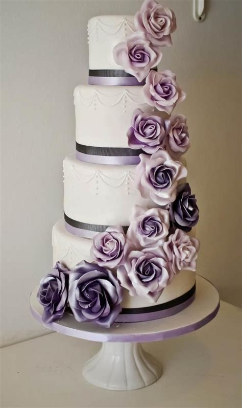 Lavender Decorated Wedding Cake Robert Medeiros Torta Nuziale