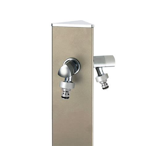 Fontane a muro da giardino e terrazzi, ricca gamma di fontanelle a parate, a sospensione, ad appoggio. Fontana da giardino a muro in Offerta su Bestprato.com
