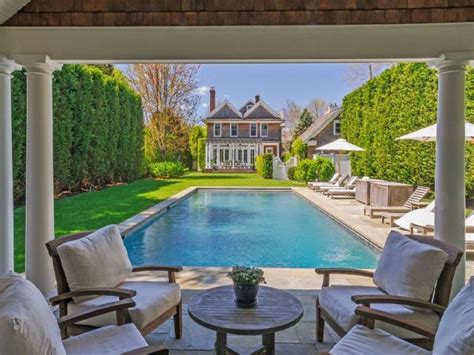Famous Folk At Home Brooke Shields And Chris Henchys New Home In The