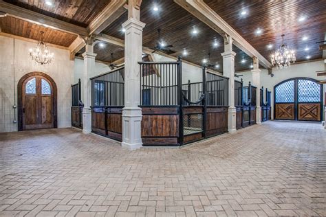 Custom Barns Dream Horse Barns Luxury Horse Barns Beautiful Horse Barns