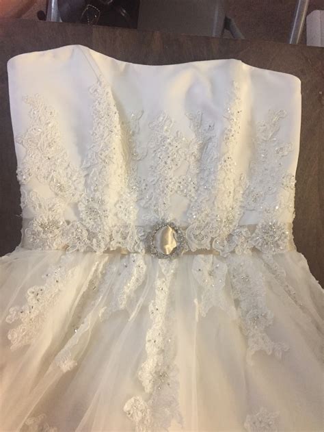 Henry roth and michelle roth, brother and sister fashion team, share their three generations of family bridal tradition, and take you on a unique wedding planning journey. Henry Roth Sample Wedding Dress Save 94% - Stillwhite