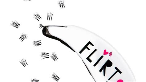 Lash Gun Does The Flirt Cosmetics Applicator Actually Make Putting