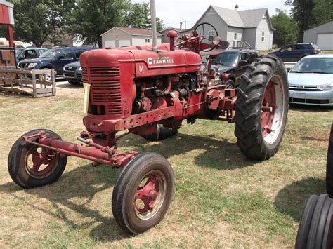 1950 Farmall Type M Tractor Seen At The Annual Sweetcorn F Flickr
