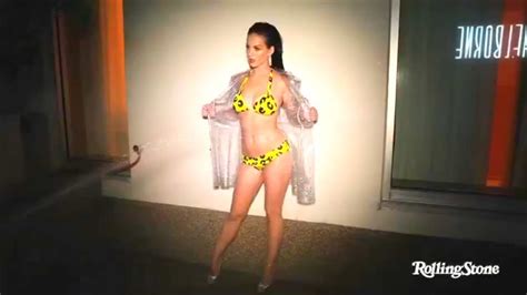 Katy Perry Getting Hosed Down In A Bikini In A Sexy Photo Shoot For Rolling Stone Magazine S