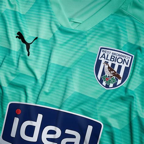 Sead kolasinac, über dessen weiterbeschäftigung beim revierklub lange diskutiert. West Bromwich Trikot 20/21 / West Bromwich Albion 20 21 ...