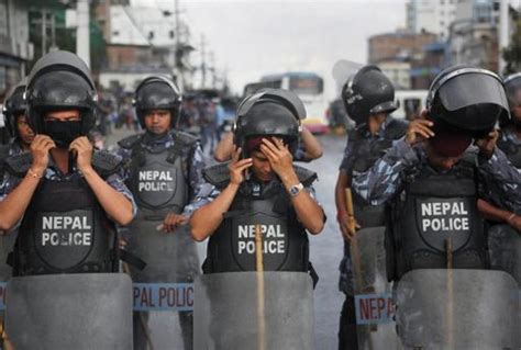 Nepal Ethnic Minorities Call Off Blockade Over Charter The Peninsula