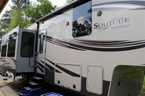 Maybe you would like to learn more about one of these? 2014 Used Grand Design SOLITUDE 305RE Fifth Wheel in Texas TX
