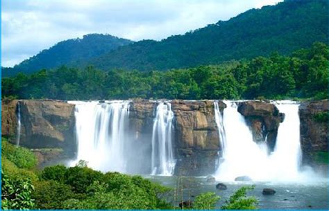 Athirapally Waterfalls Best Waterfalls In Kerala Suren Chellakutti