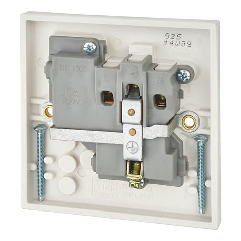 Bg 13a 1 Gang Switched Socket With Neon White Electricaldirect