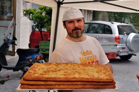 La Festa Della Focaccia Di Recco Arriva A Fine Maggio