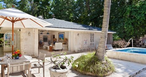 Leamington Cottage Barbados Luxury Beach Front Villa