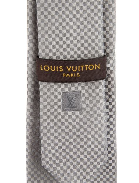 Louis Vuitton The Realreal