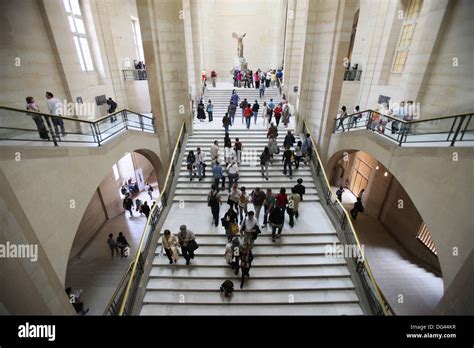 Louvre Museum Staircase Hi Res Stock Photography And Images Alamy