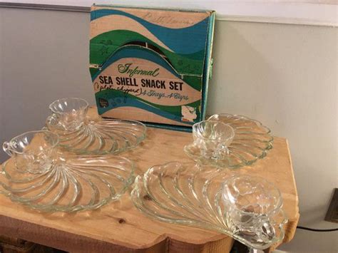 Vintage Hazel Atlas Sea Shell S Snack Set In Original Box Punch
