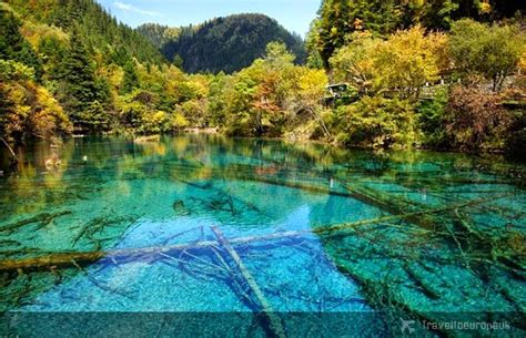 10 Most Crystal Clear Water Lakes And Beaches