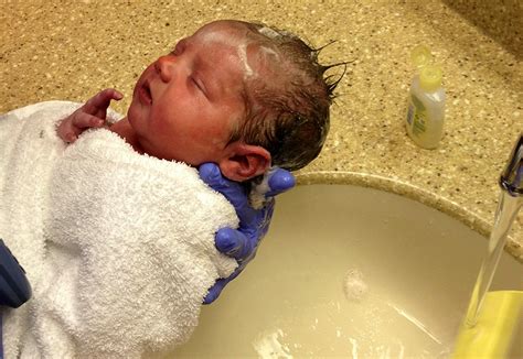 First Bath Newborn Childrensmd