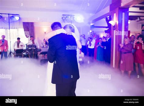 First Wedding Dance Of Newlywed Couple In Restaurant Stock Photo Alamy
