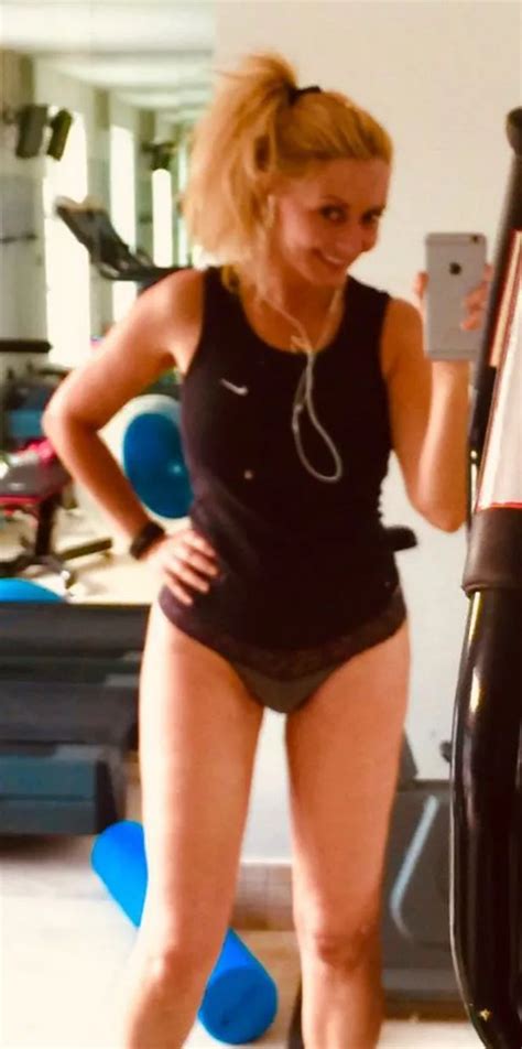Carol Vorderman Shows Off Her Legs In Revealing Twitter Post After Boat